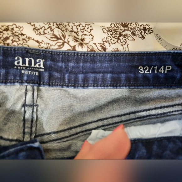 a.n.a Shorts , Apt.9 Blue Shorts , ana Black Shorts ,  3 Pair Size 14 Shorts - Picture 2 of 11